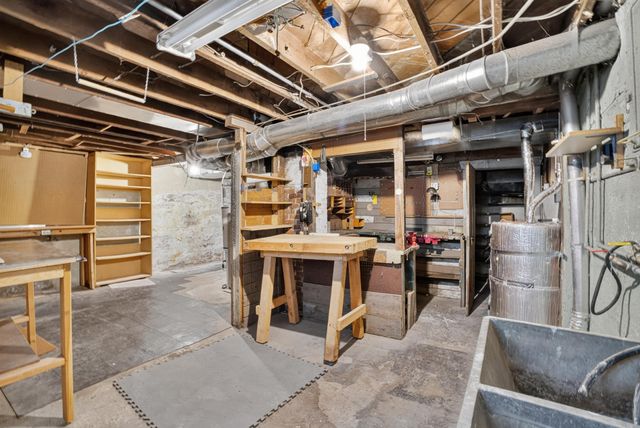 1118 E EVERETT Ave, Spokane, WA 99207