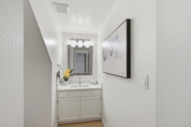 1048 Villa Maria Court, San Jose, CA 95125