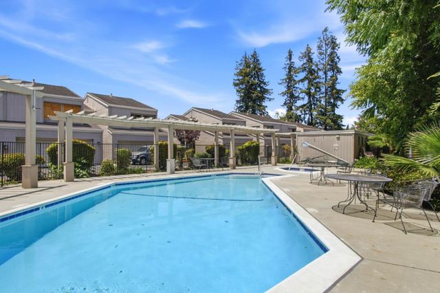 1048 Villa Maria Court, San Jose, CA 95125
