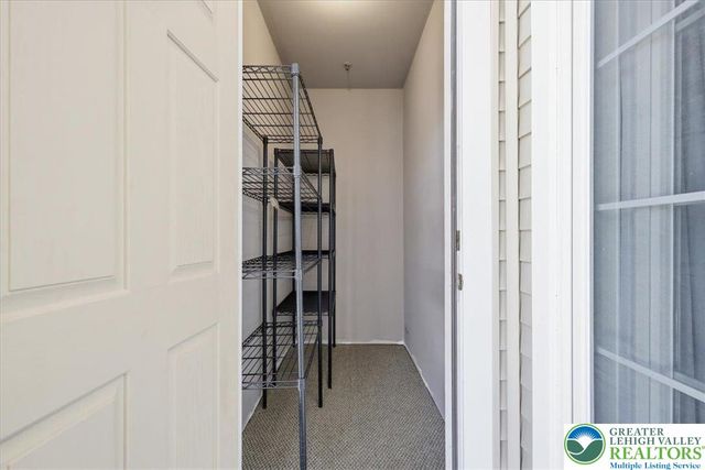 946 Nittany Court C221, South Whitehall Twp, PA 18104