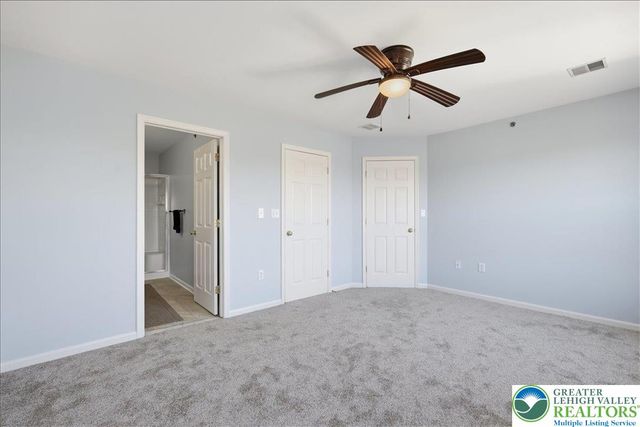 946 Nittany Court C221, South Whitehall Twp, PA 18104
