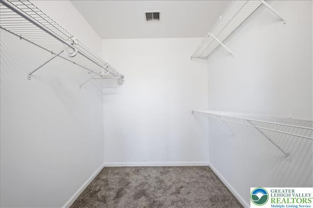 946 Nittany Court C221, South Whitehall Twp, PA 18104