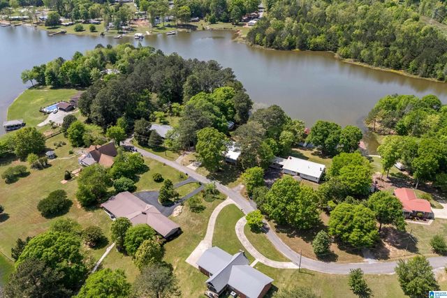 20 SEDDON POINT, Pell City, AL 35128