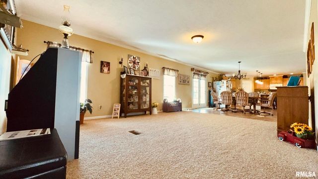 5197 E Emmerson City Road, Scheller, IL 62883