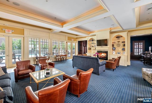 5201 Rio Vista Lane, Northvale, NJ 07647