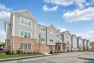 5201 Rio Vista Lane, Northvale, NJ 07647