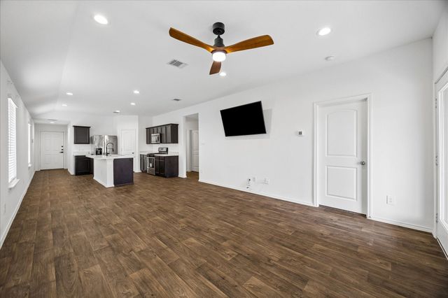 16691 Lonely Pines Drive, Conroe, TX 77302