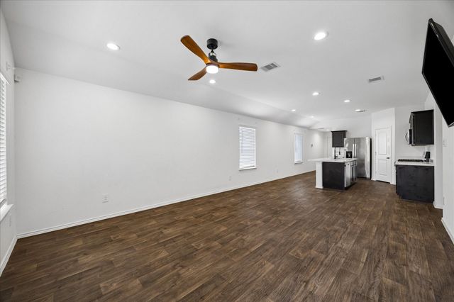 16691 Lonely Pines Drive, Conroe, TX 77302