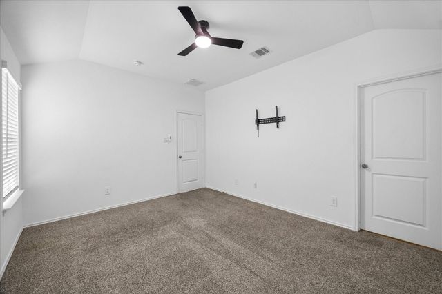 16691 Lonely Pines Drive, Conroe, TX 77302