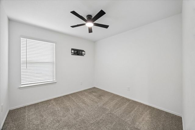 16691 Lonely Pines Drive, Conroe, TX 77302