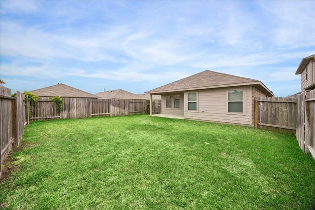 16691 Lonely Pines Drive, Conroe, TX 77302