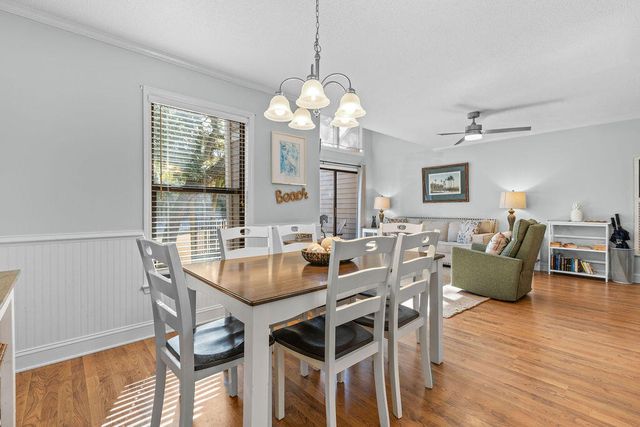 142 High Hammock Drive, Johns Island, SC 29455