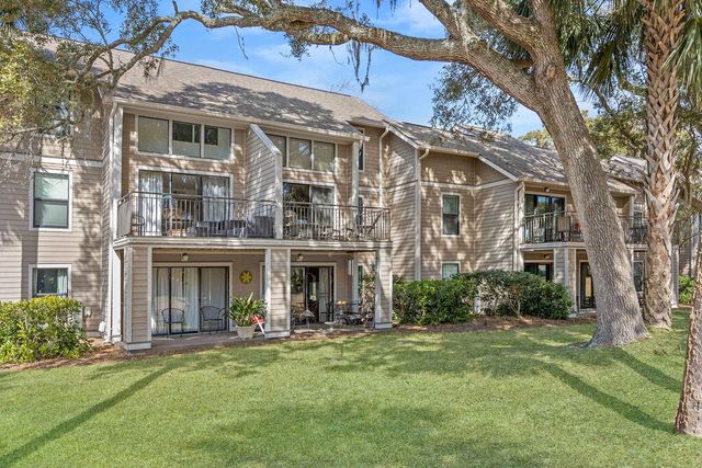 142 High Hammock Drive, Johns Island, SC 29455