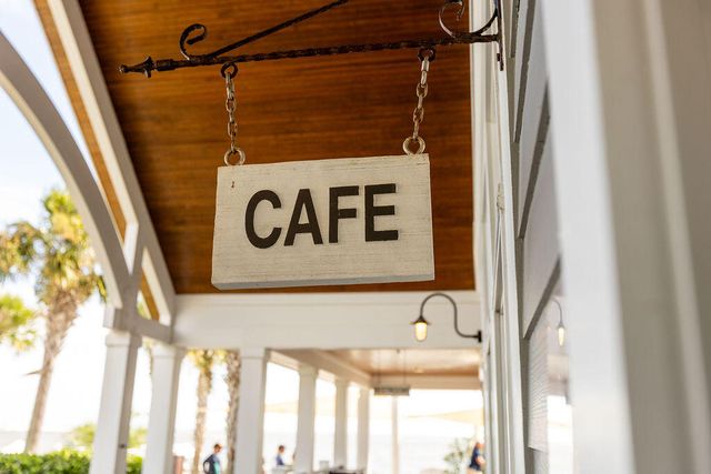 142 High Hammock Drive, Johns Island, SC 29455