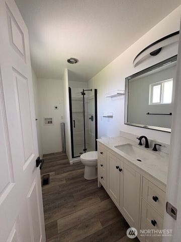 1104 NE 9th Street, East Wenatchee, WA 98802