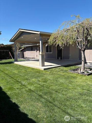 1104 NE 9th Street, East Wenatchee, WA 98802