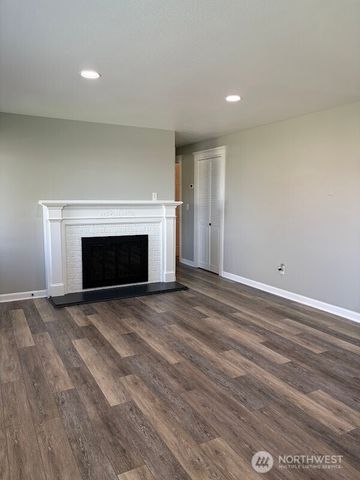 1104 NE 9th Street, East Wenatchee, WA 98802