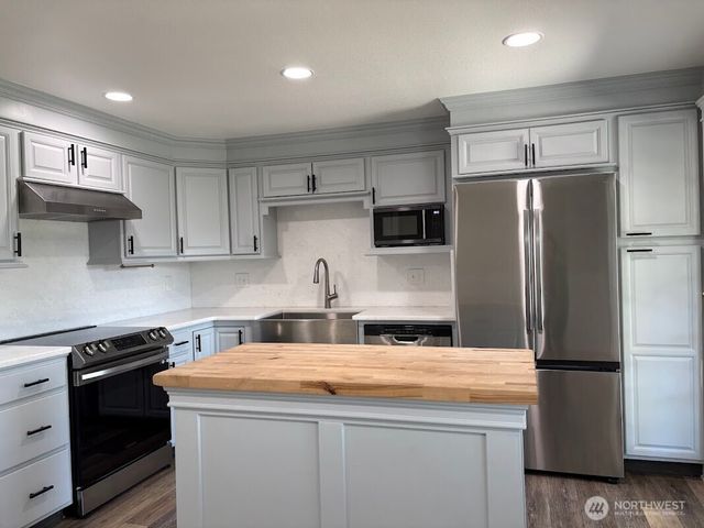 1104 NE 9th Street, East Wenatchee, WA 98802