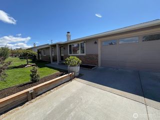 1104 NE 9th Street, East Wenatchee, WA 98802