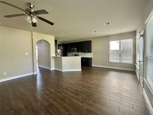 2438 Garden Falls Dr, Conroe, TX 77384