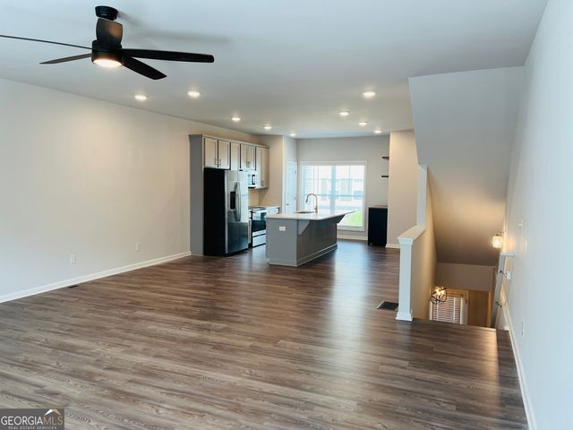 8 Iron Drive, Newnan, GA 30265