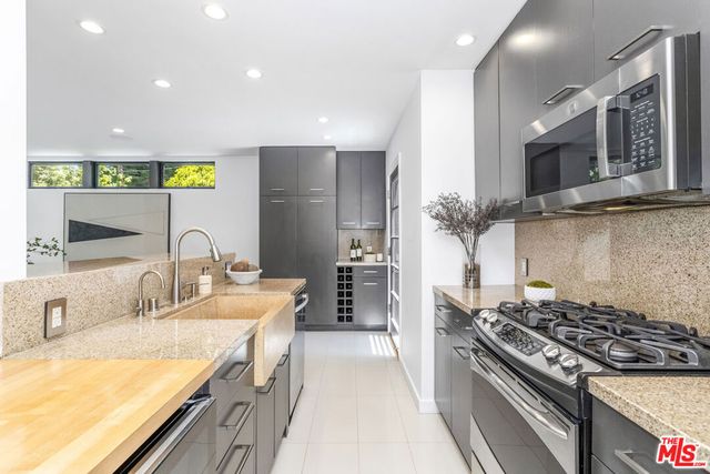 9834 Wanda Park Drive, Beverly Hills, CA 90210