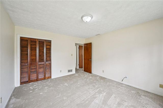 2191 Plantation Court, Lawrenceville, GA 30044