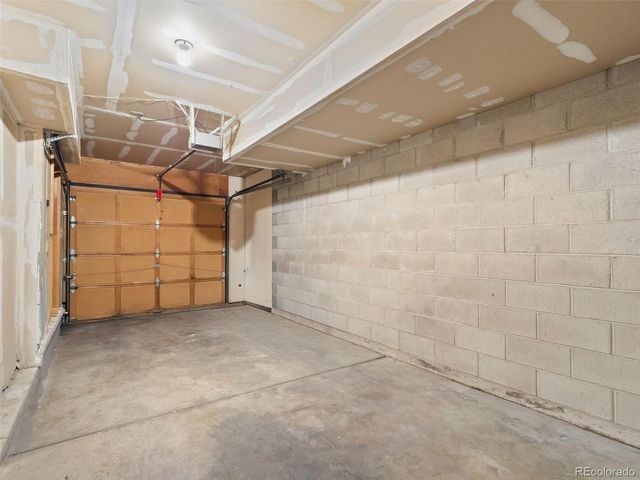 1811 S Quebec Way 241, Denver, CO 80231