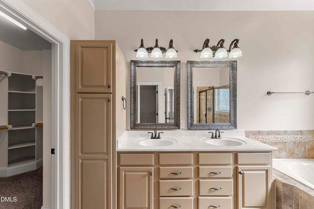 54 Wembury Drive, Clayton, NC 27527