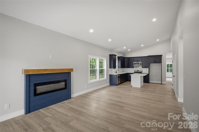 921 Overlook Drive SW, Lenoir, NC 28645