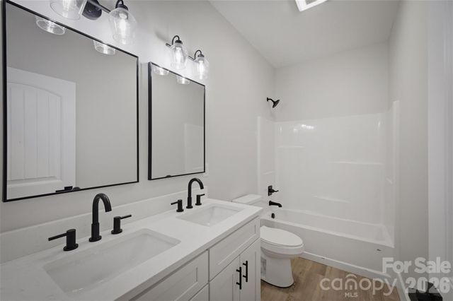 921 Overlook Drive SW, Lenoir, NC 28645
