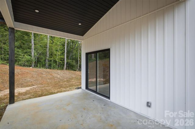 921 Overlook Drive SW, Lenoir, NC 28645