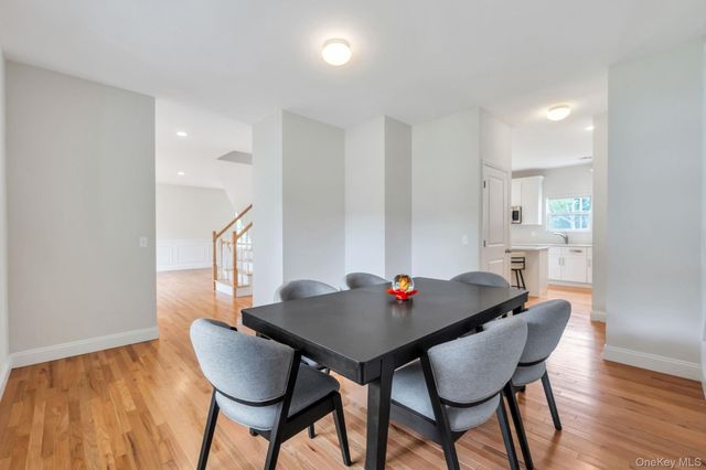 164 Chestnut Street, Mount Sinai, NY 11766