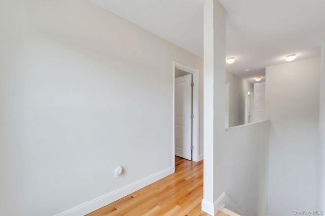 164 Chestnut Street, Mount Sinai, NY 11766