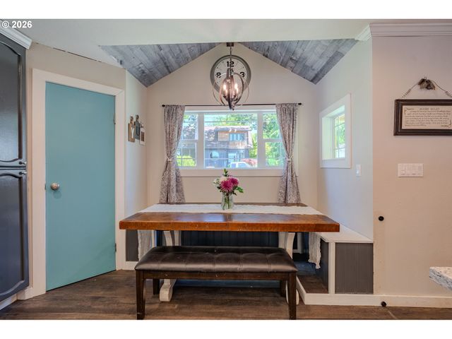 3266 G St, Washougal, WA 98671