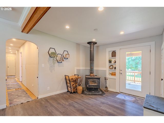 3266 G St, Washougal, WA 98671
