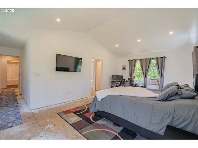 3266 G St, Washougal, WA 98671