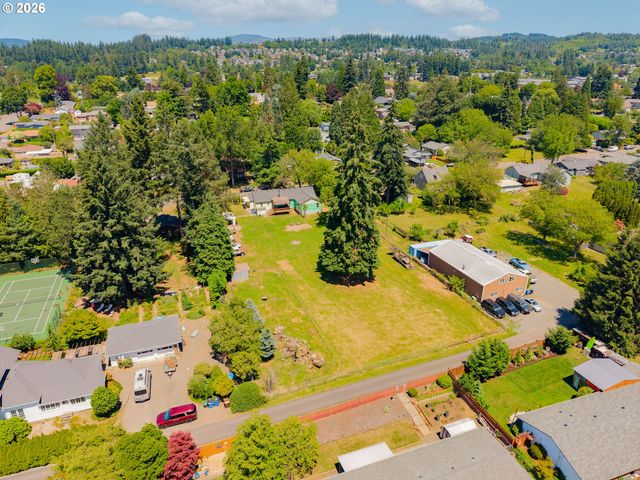 3266 G St, Washougal, WA 98671