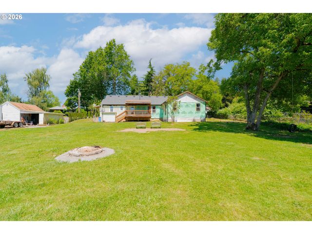 3266 G St, Washougal, WA 98671