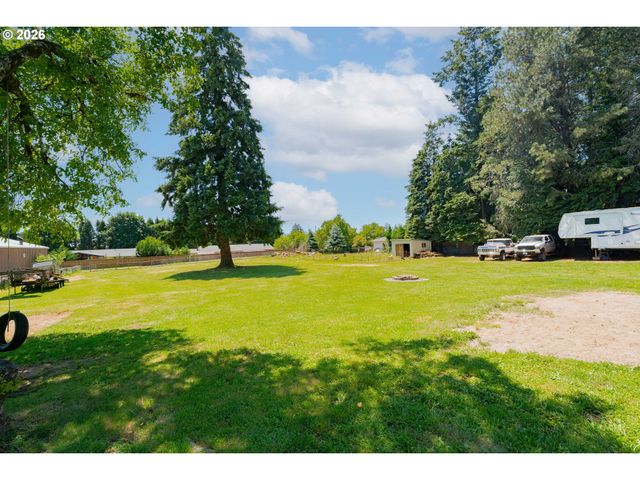 3266 G St, Washougal, WA 98671