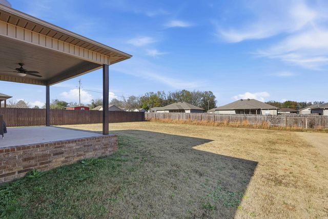 13 Lilly Ann Court, Ward, AR 72176