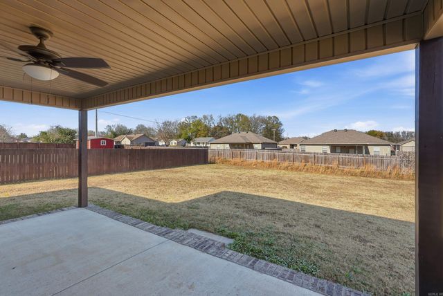 13 Lilly Ann Court, Ward, AR 72176