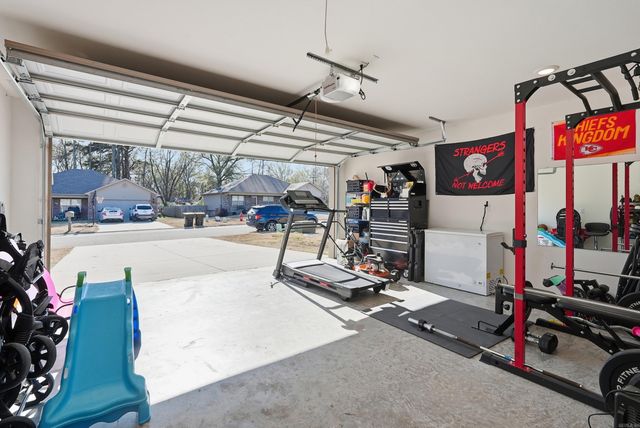 13 Lilly Ann Court, Ward, AR 72176