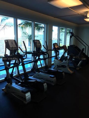 60 SW 13th St 3405, Miami, FL 33130