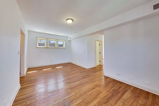 5115 N Kenmore Avenue 3S, Chicago, IL 60640