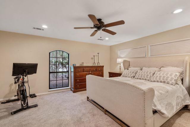 2413 Taylor Street, Southlake, TX 76092