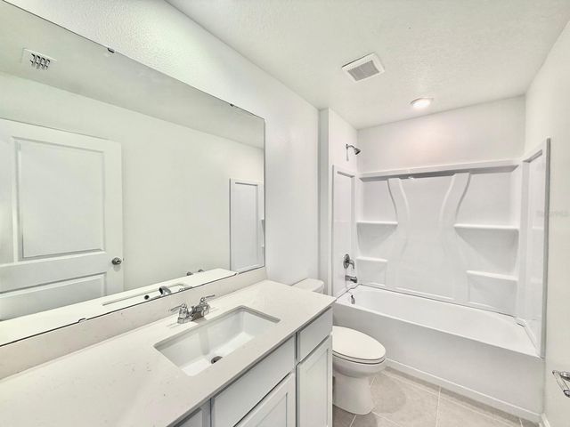 2122 CHRIS DRIVE, Winter Haven, FL 33884