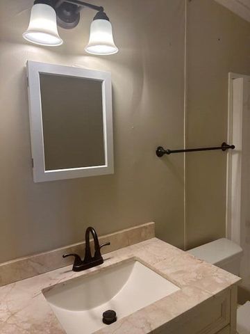 7445 SE Independence Avenue, Hobe Sound, FL 33455