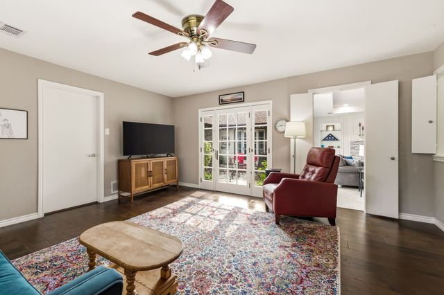 9519 Robin Meadow Drive, Dallas, TX 75243