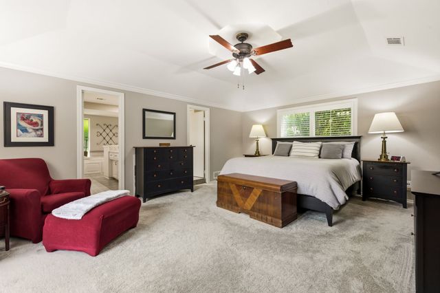 9519 Robin Meadow Drive, Dallas, TX 75243